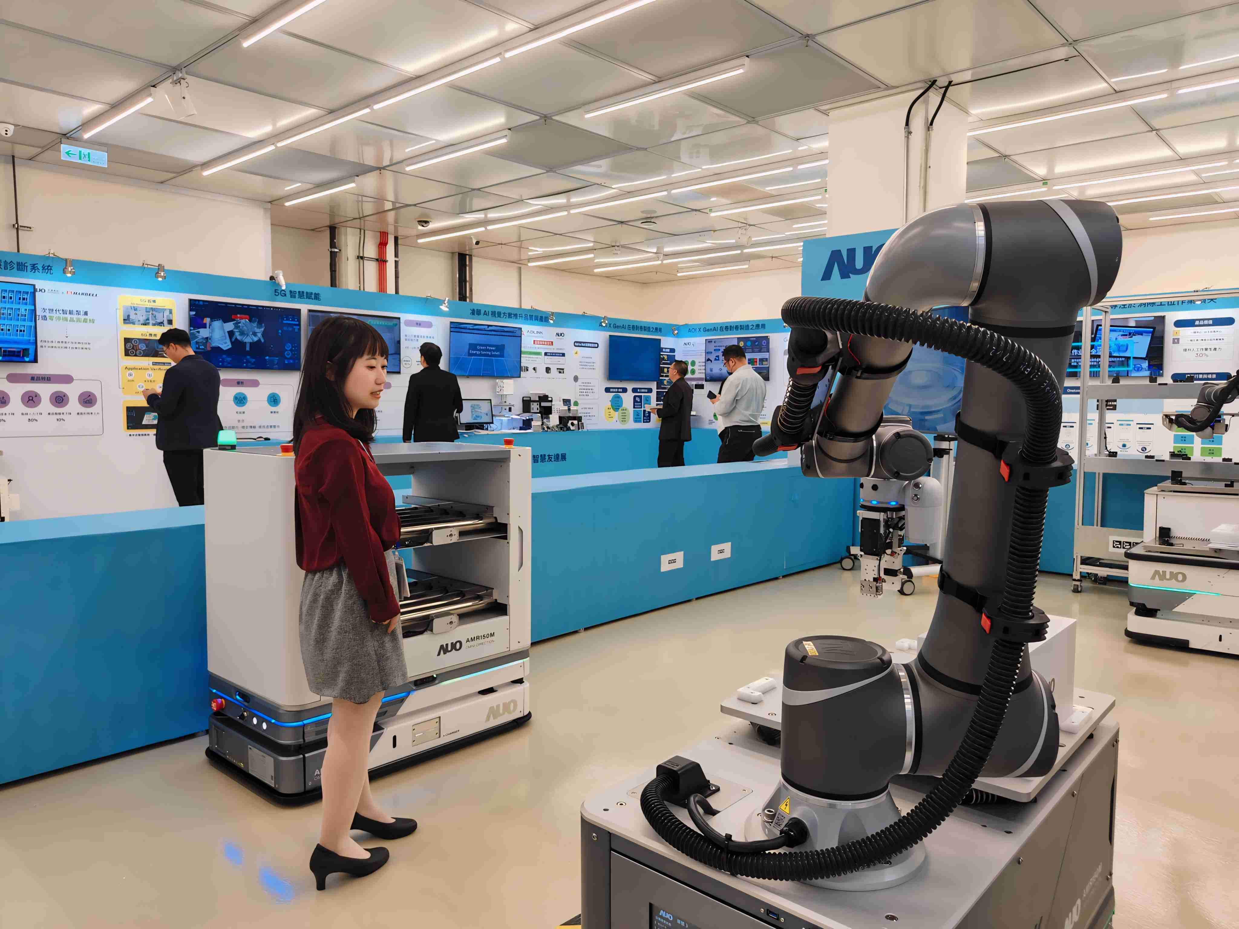 2024智能尊龙集团展邀集生态圈伙伴共同参展，，从数字应用、、、、净零减碳到能源发展，，创造全方位永续商机，，携手生态圈伙伴迈向永续未来